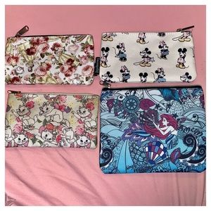 Bundle Disney Loungefly Cosmetic Bags 🎀